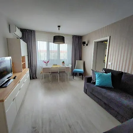 Family- Constanta, La Intrare In Mamaia Apartmán Constanţa