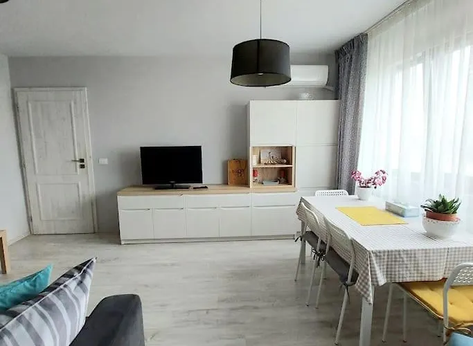 Family- Constanta, La Intrare In Mamaia アパート