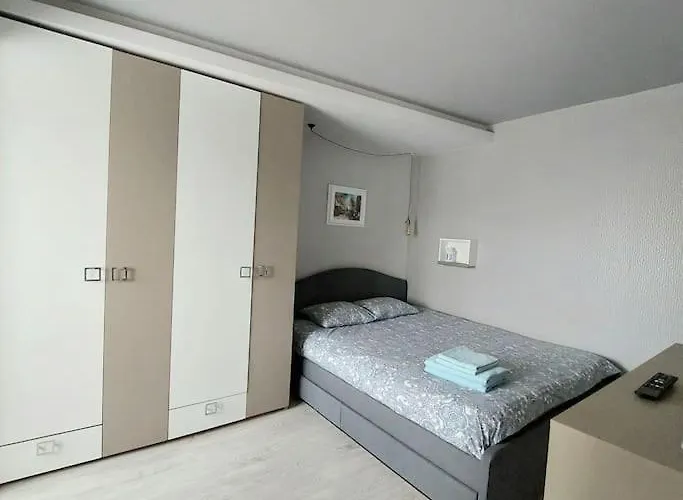 Family- Constanta, La Intrare In Mamaia アパート コンスタンツァ